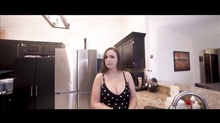 ImMeganLive – Distracted by My French Aunt’s Tits