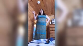 AmazonGoddessNyx – Amazon Mom Wakes Son with JOI